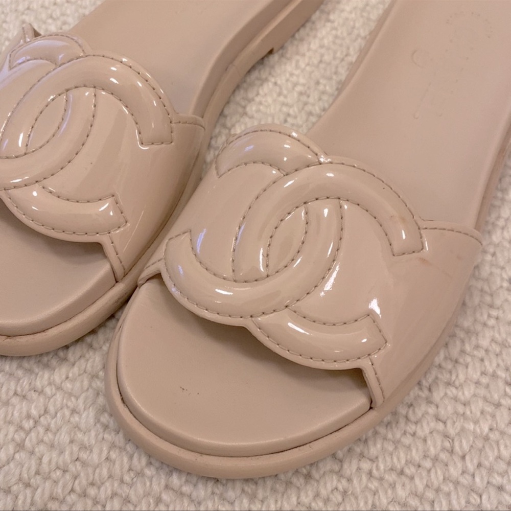 Chanel interlock sandal 37 - Picture 3 of 7